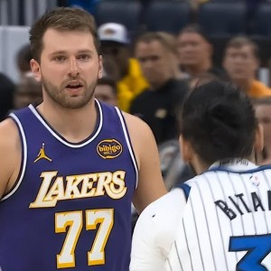 kaiyun-NBA官方：东契奇比塔泽技犯被撤销 卢卡对阵活塞将不会被禁赛